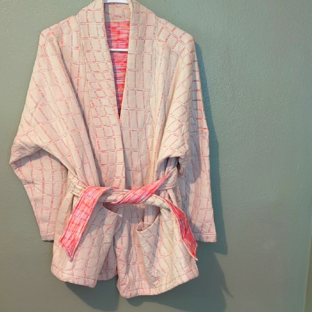 Nike NWOT Yoga Fit Cardigan OS S Cream/Pink
